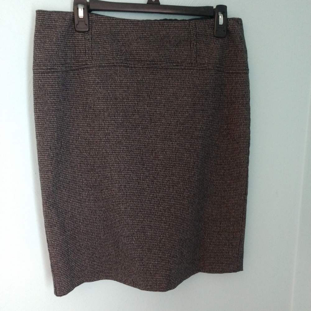 Professional skirt